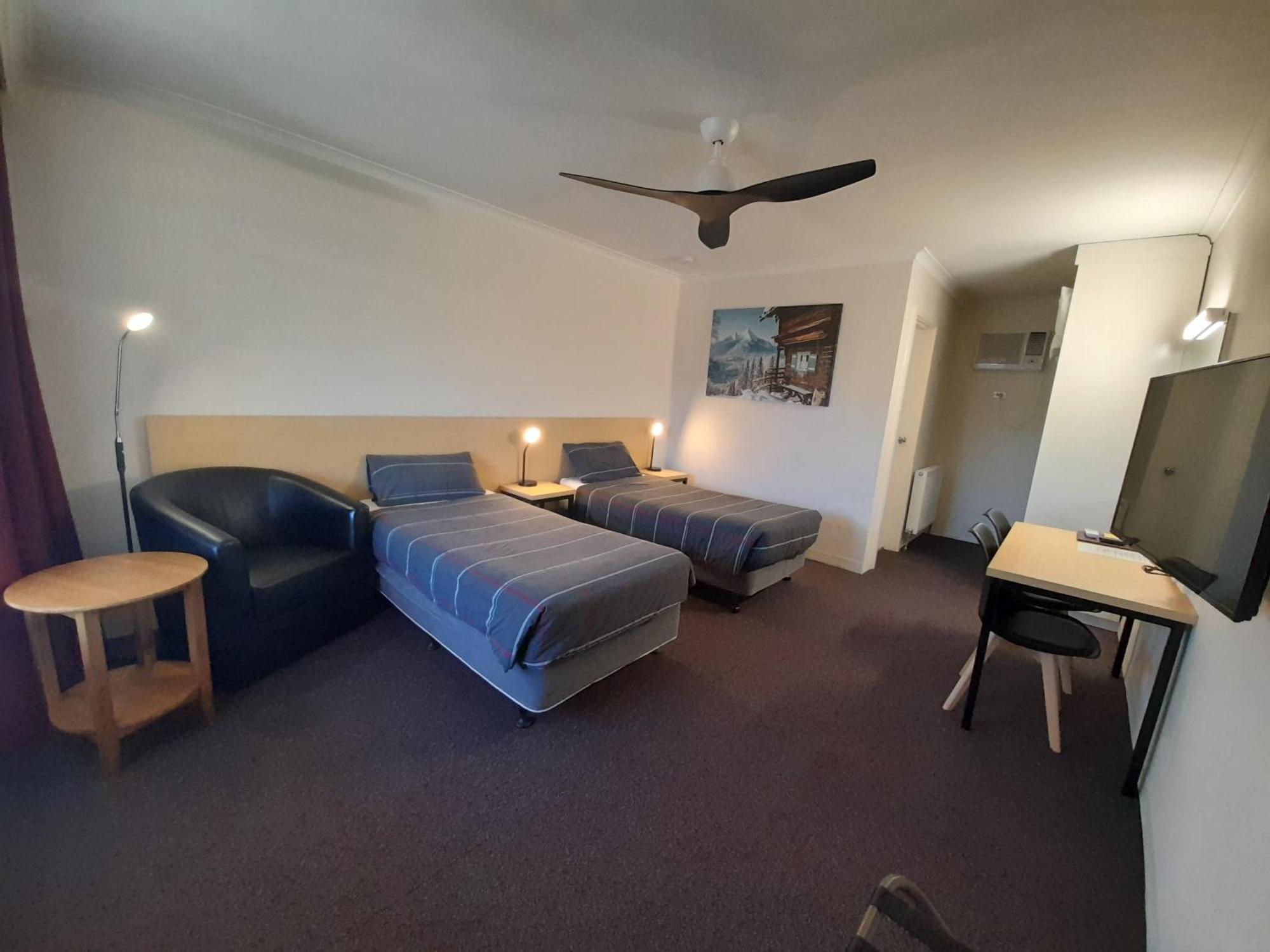 Cooma Motor Lodge Motel Buitenkant foto